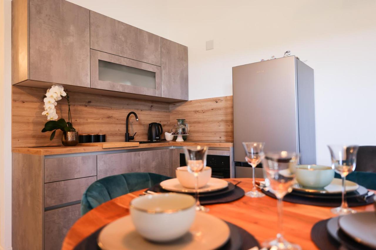 Verunić Apartments Marta מראה חיצוני תמונה